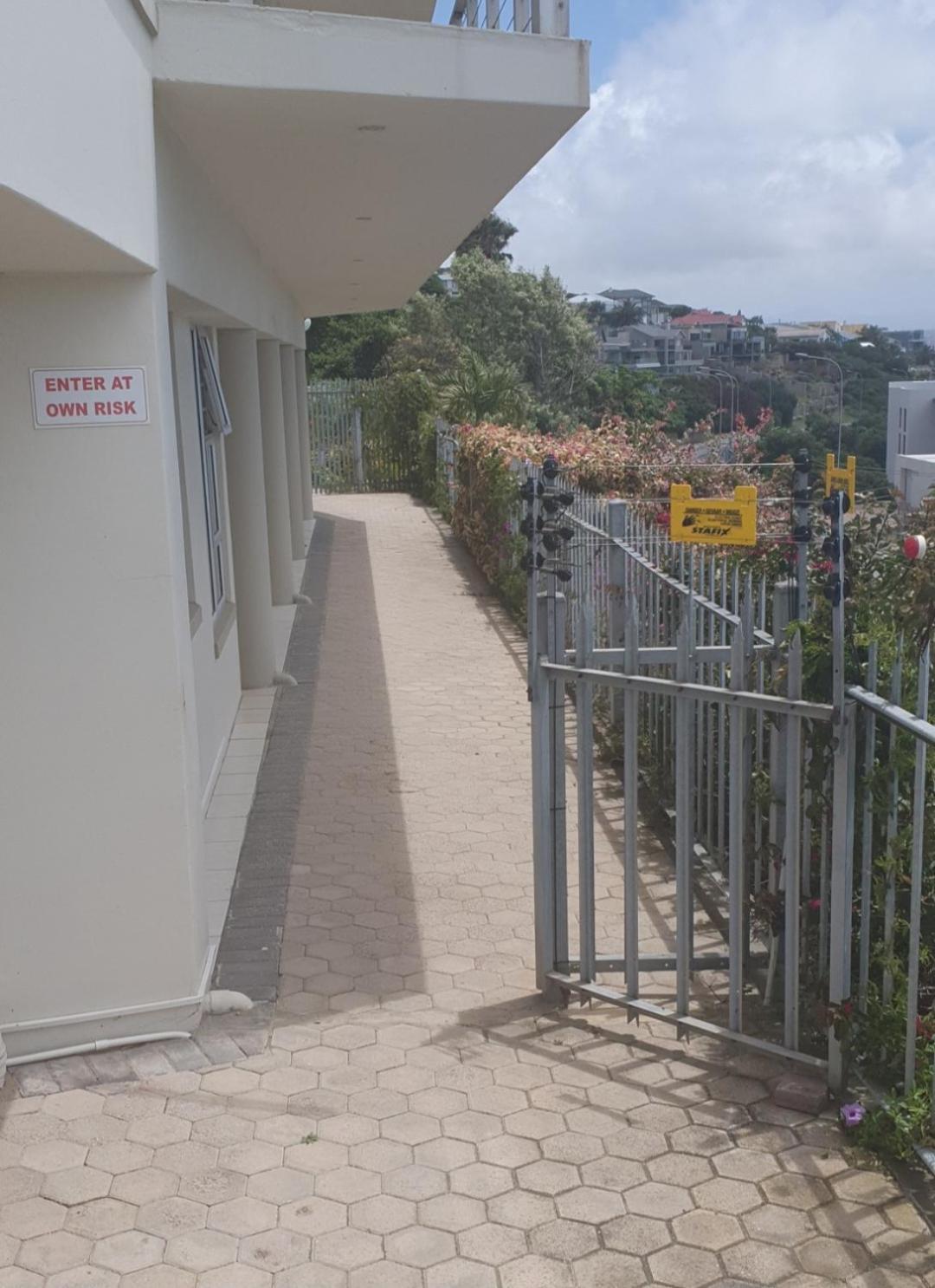 The White House Apartment Mossel Bay Exterior photo