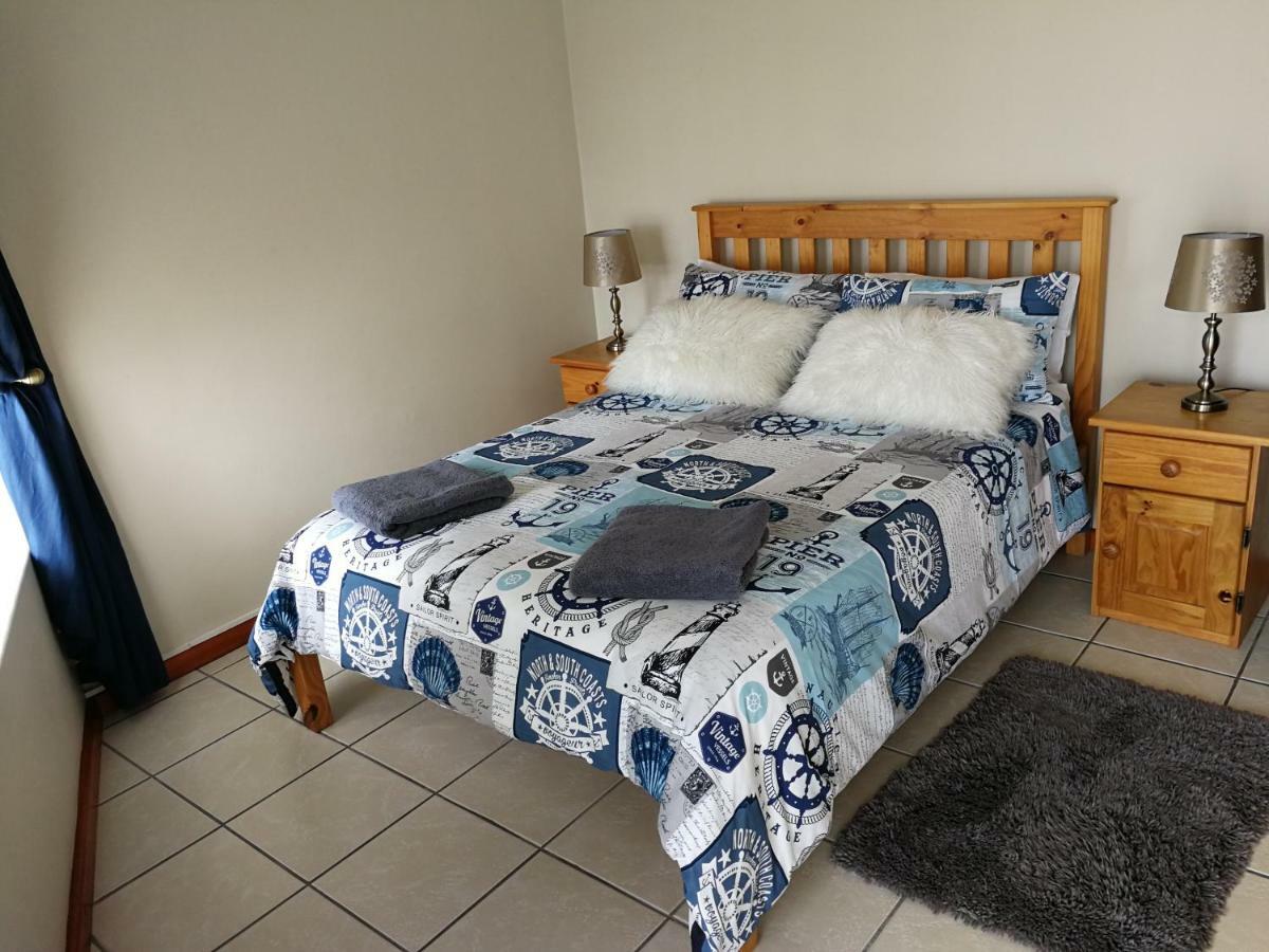 The White House Apartment Mossel Bay Exterior photo